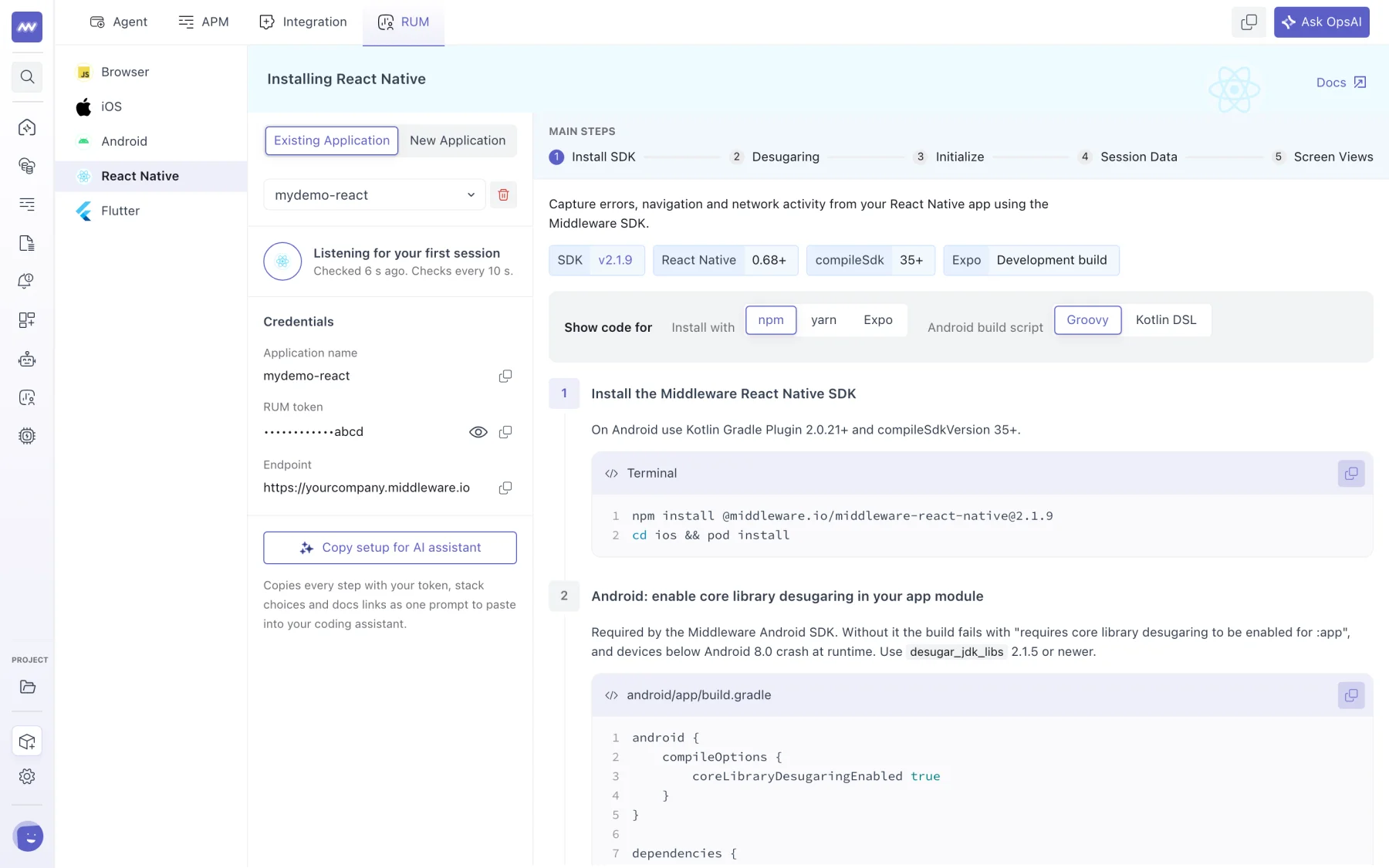 RUM installation page for React Native, showing the SDK version and requirement badges, the stack choices, and the first setup steps